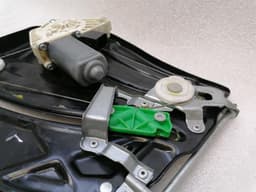 MERCEDES-BENZ Mercedes SL R231 Left Rear Door Winder A2316700303 Rear Left Window — thumbnail 2