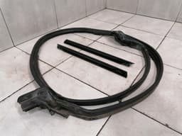 MERCEDES-BENZ Mercedes SL R231 Tailgate Seal Rubber A2317500098 Rear Seals — thumbnail 10
