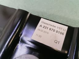 MERCEDES-BENZ Mercedes SL R231 left rear quarter glass A2316700306 door window 1/4 rear left — thumbnail 5