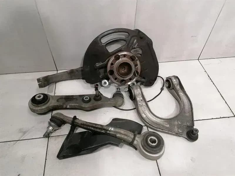 Mercedes SL R231 Right Front Hub Set A2313320801 Wheel Bearing Housing Front Right