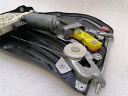 MERCEDES-BENZ Mercedes SL R231 Right Rear Door Winder A2316700403 Window Regulator Rear Right — thumbnail 7