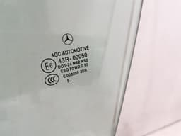 MERCEDES-BENZ Mercedes SL R231 left front door glass A2317250110 door window front left — thumbnail 6