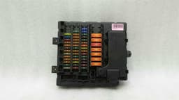 BMW BMW Z4 E85 E86 Fuse Box 6978265 Fuse Box 3.0 — thumbnail 4