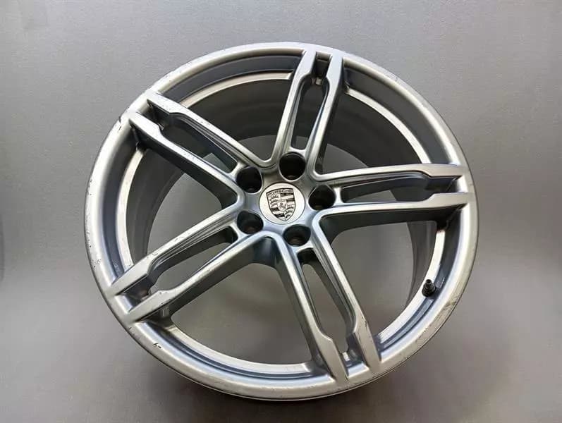 PORSCHE Porsche Macan 95B Alloy Wheel 95B601025DE Alloy Wheel Turbo/Sport Design 8.5J 19