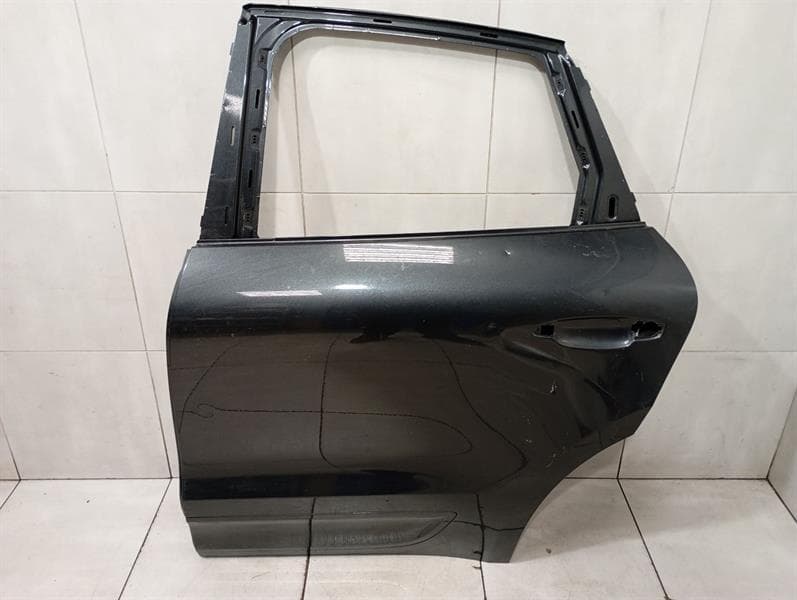 PORSCHE Porsche Macan 95B left rear door 95B833311A door rear left