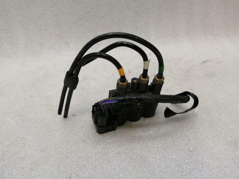 Land Rover Range Rover Sport L405 Air suspension valve CPLA-5B710-AB valve block