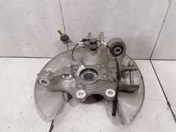 BMW BMW 4 M4 G82 G22 Right Rear Hub 8095658 Wheel Bearing Housing Rear Right — thumbnail 8