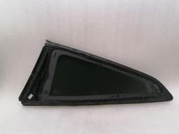 BMW BMW 4 M4 G82 G22 right rear quarter glass 7482716 door window 1⁄4 rear right — thumbnail 4