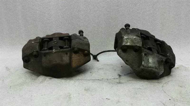 ORIGINAL PORSCHE 911F 911G TURBO 3.0 BRAKE CALIPER SET FRONT FRONT