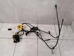 LAND ROVER Range Rover Sport L494 Diesel Fuel Pump Electric CPLA-9H307-BA Fuel Pump — thumbnail 1