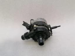 BMW BMW 4 M4 G82 G22 additional cooling pump 5A30246 coolant pump pump pump — thumbnail 9