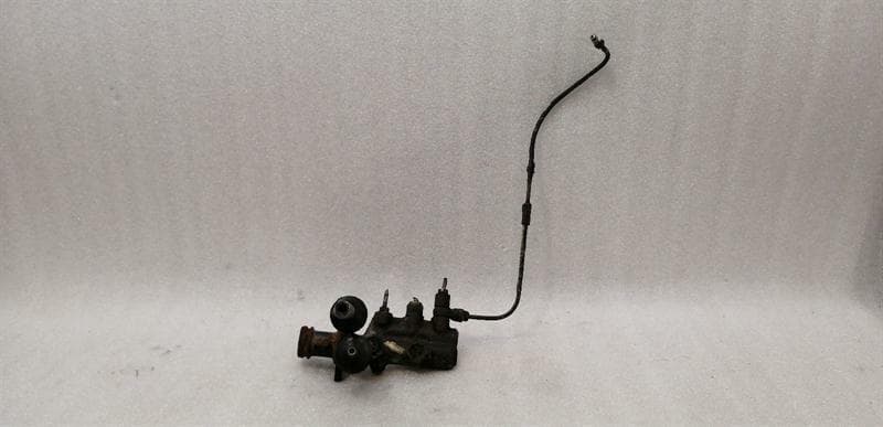 PORSCHE Porsche 911 930 Brake Master Cylinder 91135501202 Brake Master Cylinder
