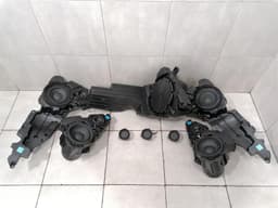 BENTLEY BENTLEY BENTAYGA 36A MK2 NAIM AUDIO SET Speakers 4M0035621D Loudspeakers LOT — thumbnail 6