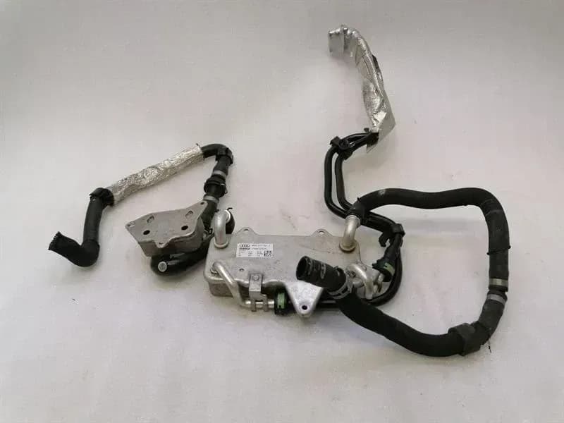 BENTLEY BENTLEY BENTAYGA 36A V6 Hybrid Gearbox Oil Cooler 4M0317021J Transmission Oil Cooler