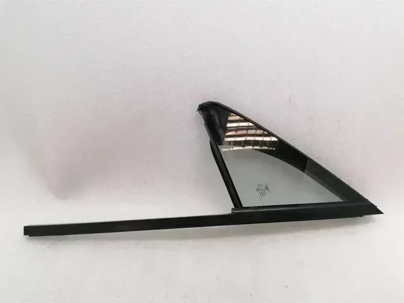 BENTLEY Bentley Bentayga 36a mk2 Left Front 1/4 Glass 36A845113G Door Window 1⁄4 Front Left