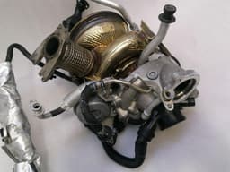 BENTLEY BENTLEY BENTAYGA 36A MK2 3.0 V6 Turbo Charger 06M145689M Turbocharger — thumbnail 6