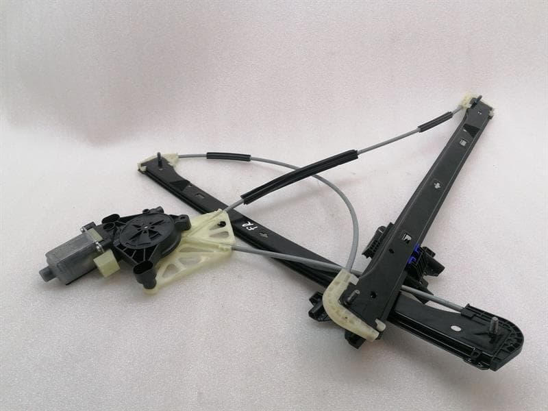 BENTLEY BENTLEY BENTAYGA 36A MK2 FRH Door Winder 4M0837462A Front Right Power Window