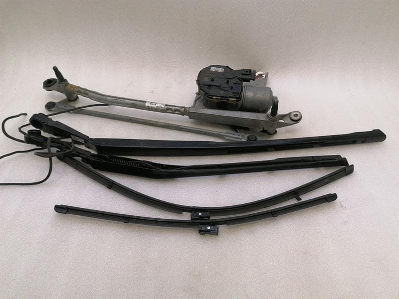 BENTLEY BENTLEY BENTAYGA 36A MK2 Front Wiper Linkage 4M8955023A RIGHT HANDLE RHD