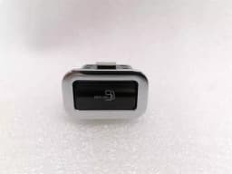 BENTLEY BENTLEY BENTAYGA 36A MK2 Fuel Cap Open Switch 36A959831E Switch — thumbnail 2