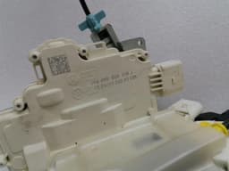 BENTLEY BENTLEY BENTAYGA 36A MK2 RRH door lock 4M0839016J door lock rear right — thumbnail 5