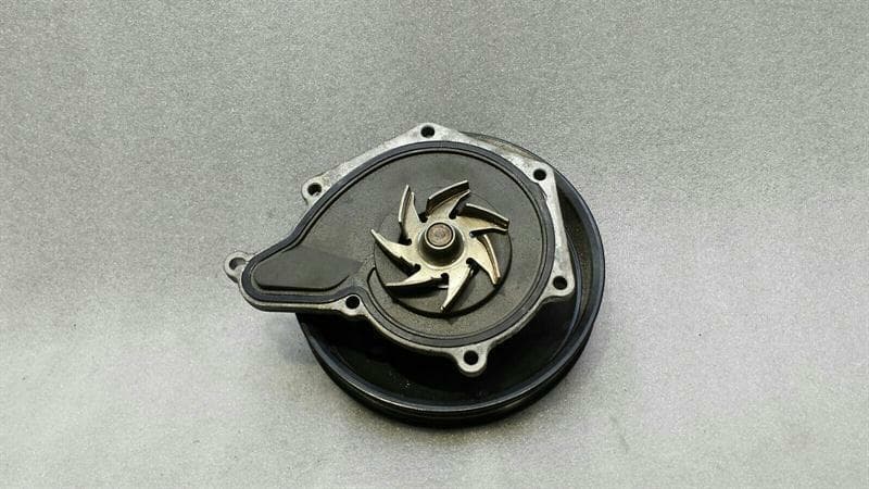 AUDI Audi S5 8T additional cooling pump 06E121005F coolant pump pump 3.0 TFSI