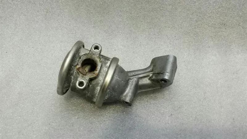 AUDI Audi S5 8T Left EGR Valve 06E131101E EGR Valve Left 3.0 TFSI