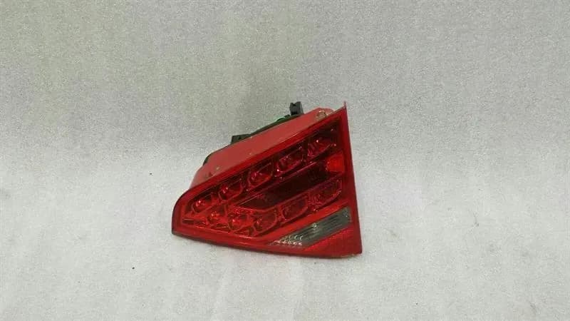 AUDI Audi S5 8T right rear light 8T0945094A tail light rear right