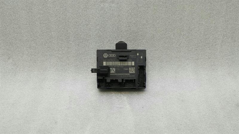 AUDI Audi S5 8T left door module 8K0959793H door control unit left