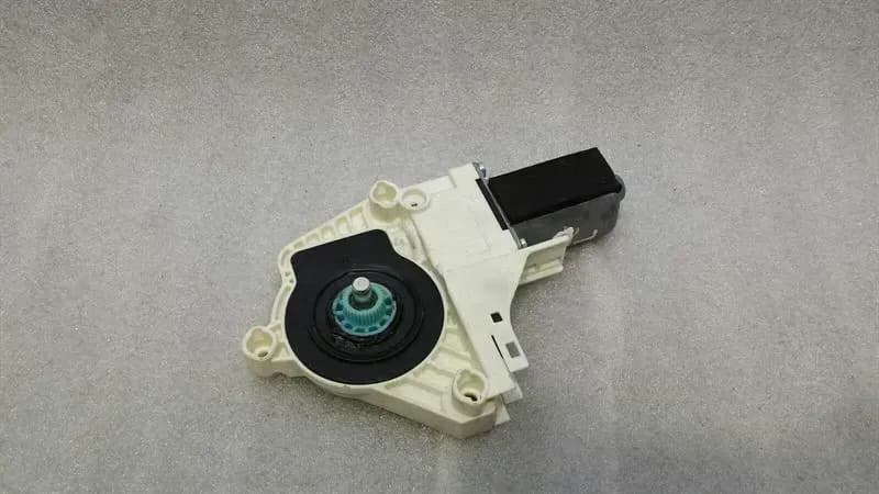 AUDI Audi S5 8T left door window motor 8T0959801B window regulator motor left