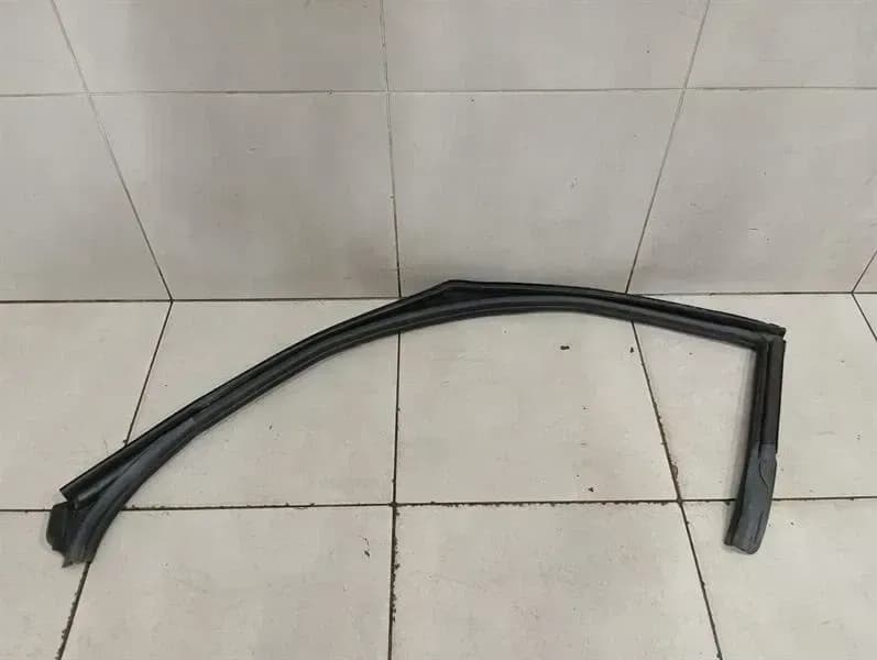 FERRARI Ferrari 296 GTB 296GTB F171 Door Seal 745174 Door Seals LH DOOR SEAL