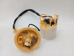 FERRARI Ferrari 296 GTB 296GTB F171 Fuel Pump Electric set 838682 fuel pump set — thumbnail 10