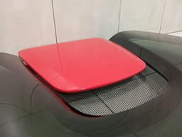 FERRARI Ferrari 296 GTB 296GTB F171 ENGINE CAP GLASS LID 979013 tailgate glass — thumbnail 4