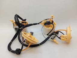 FERRARI Ferrari 296 GTB 296GTB F171 Fuel Pump Electric set 838682 fuel pump set — thumbnail 1