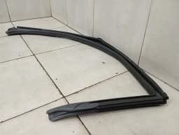 FERRARI Ferrari 296 GTB 296GTB F171 Door Seal 745174 Door Seals LH DOOR SEAL — thumbnail 2