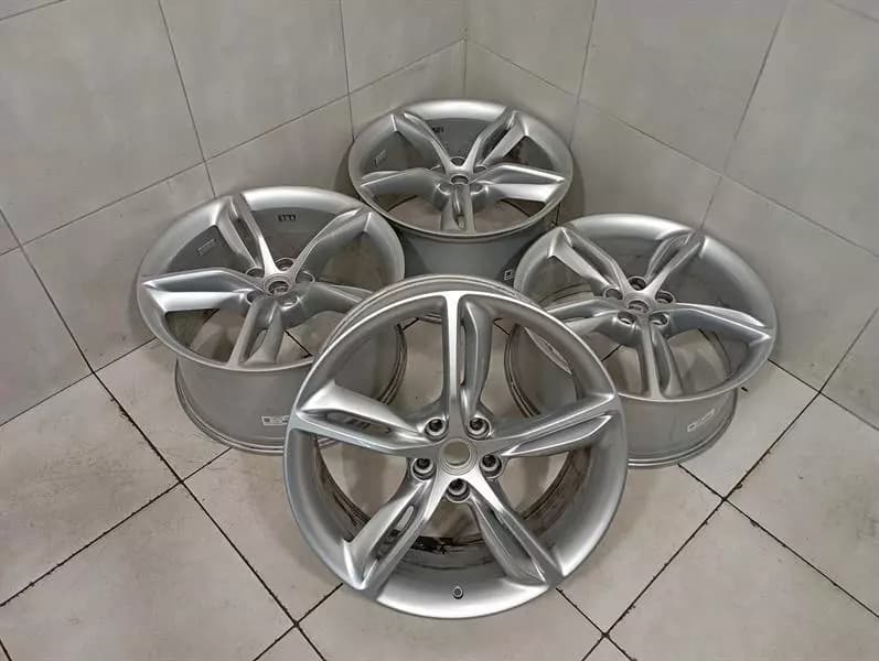 FERRARI Ferrari 296 GTB GTS F171 Alloy Wheel 976579 Forged High Gloss Silver Alloy Wheel