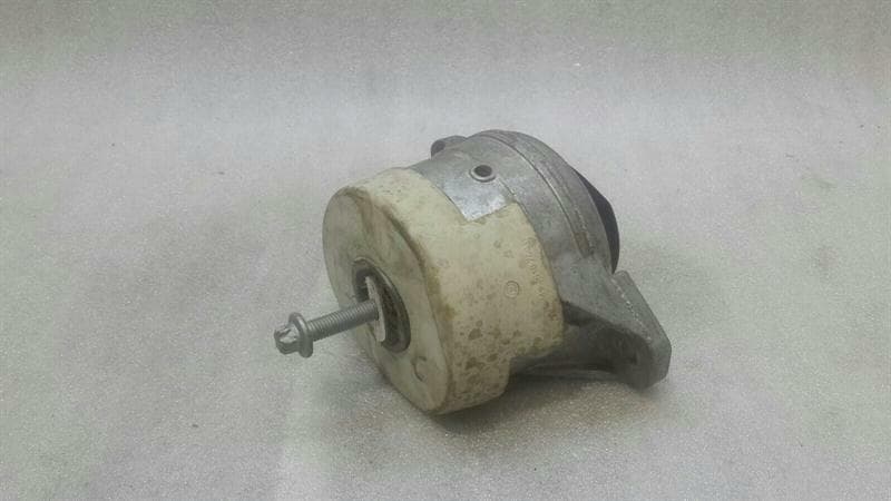 MERCEDES-BENZ Mercedes E Class W238 Left Engine Mount A2052401000 Engine Mount Left