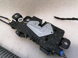 BMW BMW 4 M4 G82 G22 boat hinge 5A19DB2 tailgate hinge POWER BOOT LID KIT — thumbnail 4