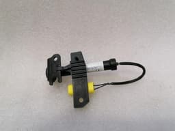 BMW BMW 4 M4 G82 G22 7449429 BONNET PYROTECHNIC CARTRIDGE BONNET ACTUATOR — thumbnail 3