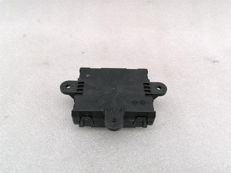 LAND ROVER LAND ROVER RANGE ROVER L405 RRH Door Module JPLA-14D620-BA Hi Re Tur Controller