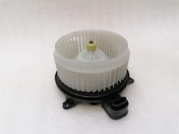 LAND ROVER LAND ROVER RANGE ROVER L405 Heater Blower L3086147 RIGHT HANDLE RHD — thumbnail 2