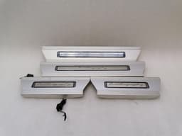 LAND ROVER LAND ROVER L405 Door Sill CPLA-13200-DC Entry Bar AUTOBIOGRAPHY — thumbnail 1