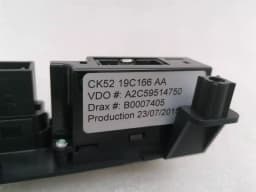 LAND ROVER LAND ROVER RANGE ROVER L405 USB iPod Interface CK52-19C166-AA Control Unit — thumbnail 3