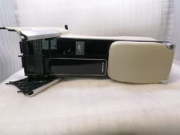 LAND ROVER RANGE ROVER L405 armrest WESTMINSTER SVR center armrest armrest FRIDGE COOL BOX — thumbnail 7