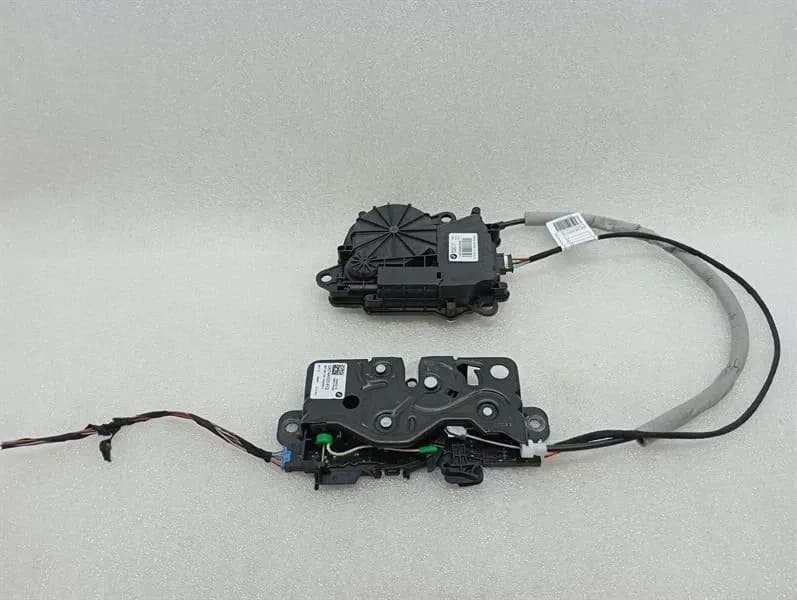 BMW BMW 3 Series M3 G80 G20 Boot Lock 744101412 Tailgate Lock