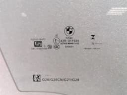 BMW BMW 3 Series M3 G80 G20 Right Door Glass 7432230 Double Front Door Glass RE — thumbnail 2