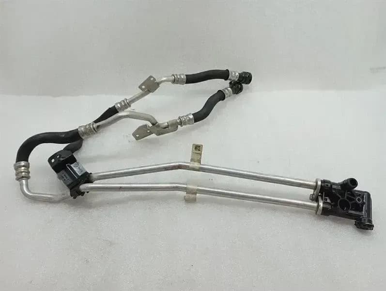 BMW BMW 3 Series M3 G80 G20 Gearbox Pipes 8096458 Transmission Oil Line