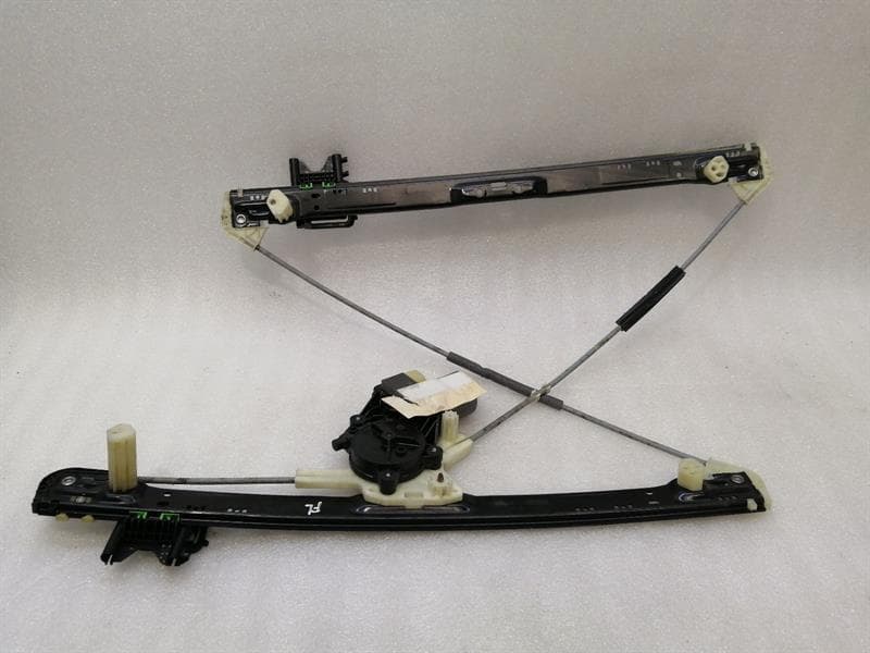 LAND ROVER Land Rover Sport L494 FLH Door Winder DK62-23201-AF Front Left Window Regulator
