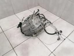 LAND ROVER Range Rover Sport L494 Transfer Box HPLA-7K780-AD Transfer Transmission 3.0D — thumbnail 1
