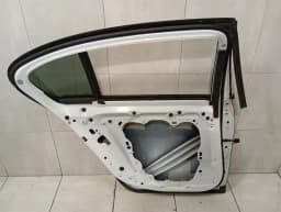 BMW BMW 7 series G11 left rear door 7423703 door rear left — thumbnail 7