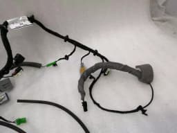 LAND ROVER LAND ROVER RANGE ROVER L494 WIRING LOOM HK62-14B673-AV UPPER TAILGATE RH SIDE — thumbnail 9